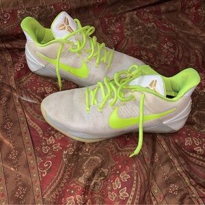 Nike Kobe A.D SE “Glow In The Dark”